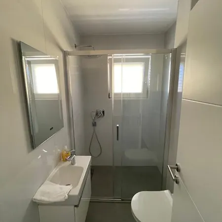 Apartament Mare I Ive *