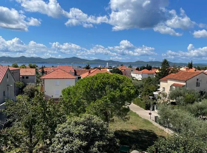 Mare I Ive アパート